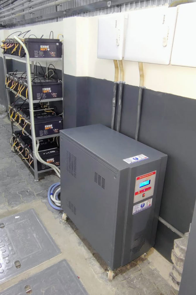 Industrial Online UPS